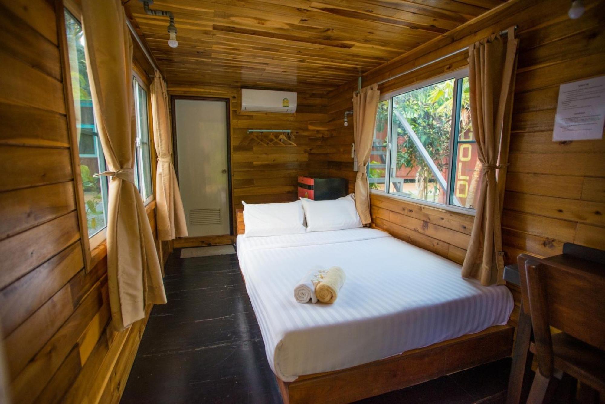 The Camper Lodge Khao Sok Ban Bang Bon Bagian luar foto