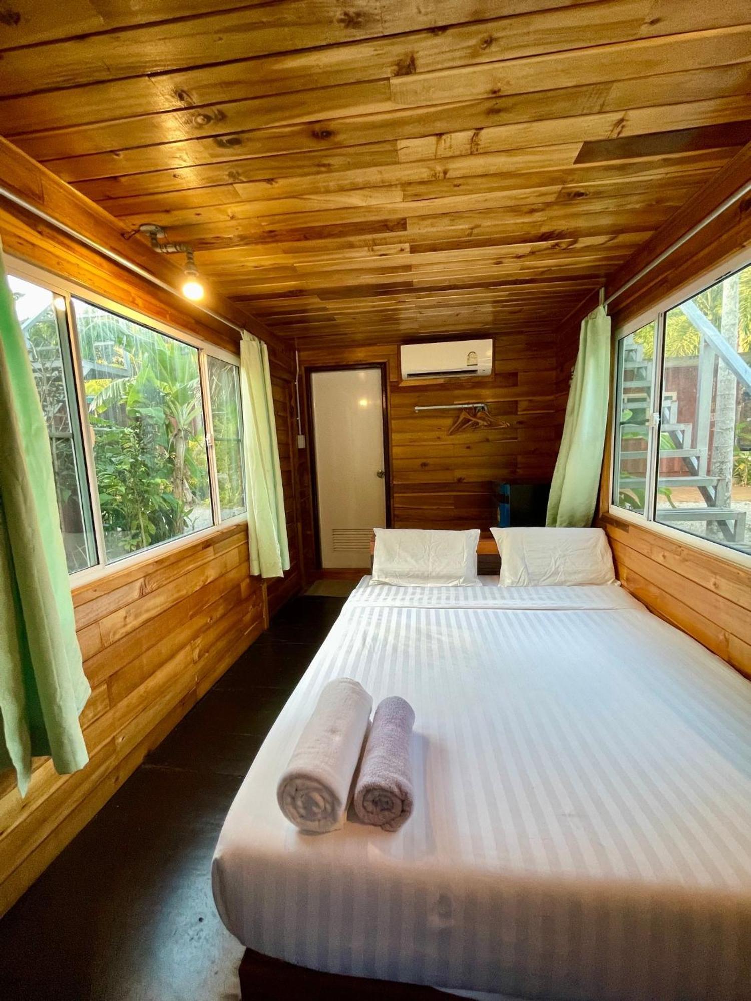 The Camper Lodge Khao Sok Ban Bang Bon Bagian luar foto