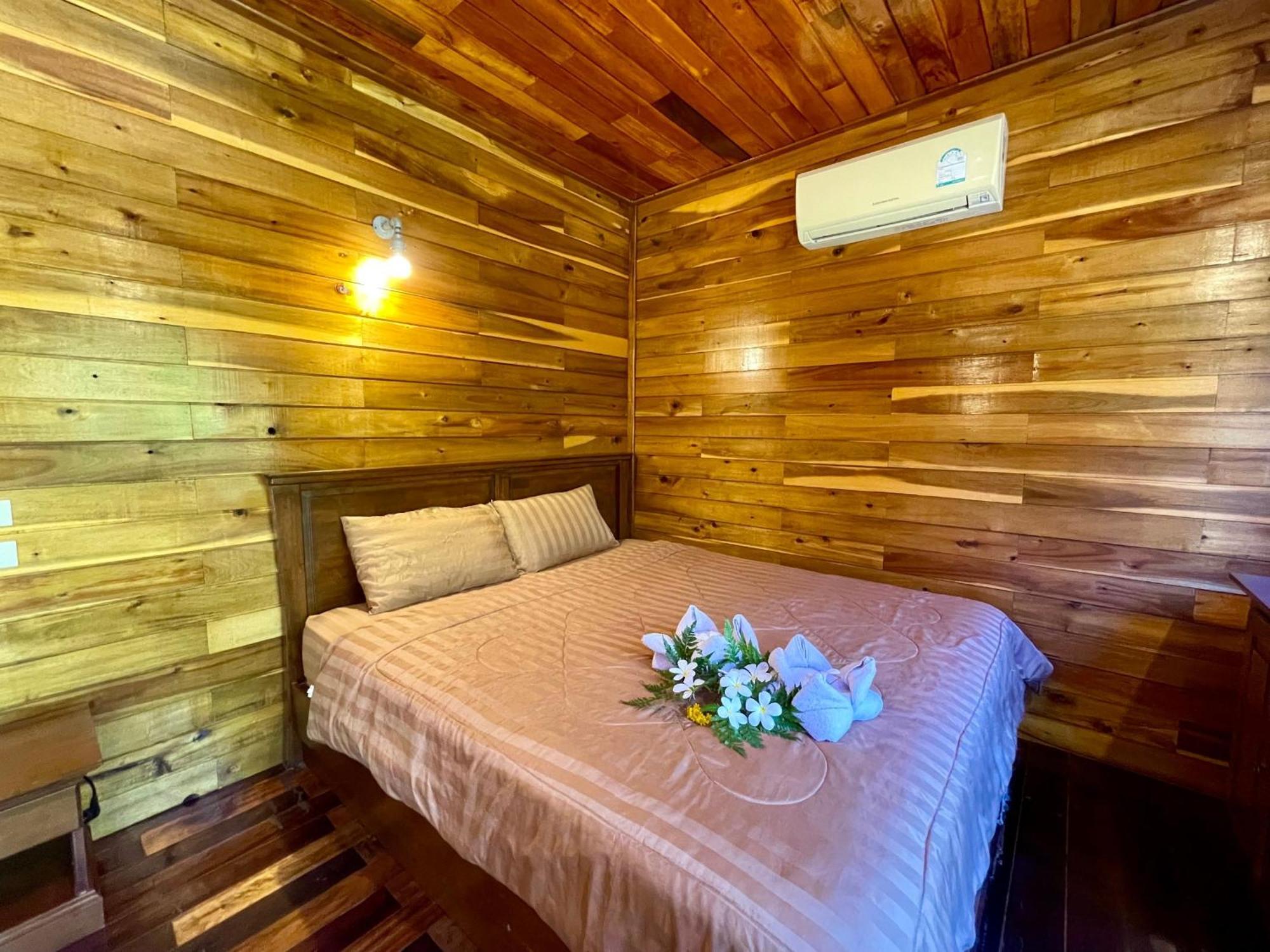 The Camper Lodge Khao Sok Ban Bang Bon Bagian luar foto