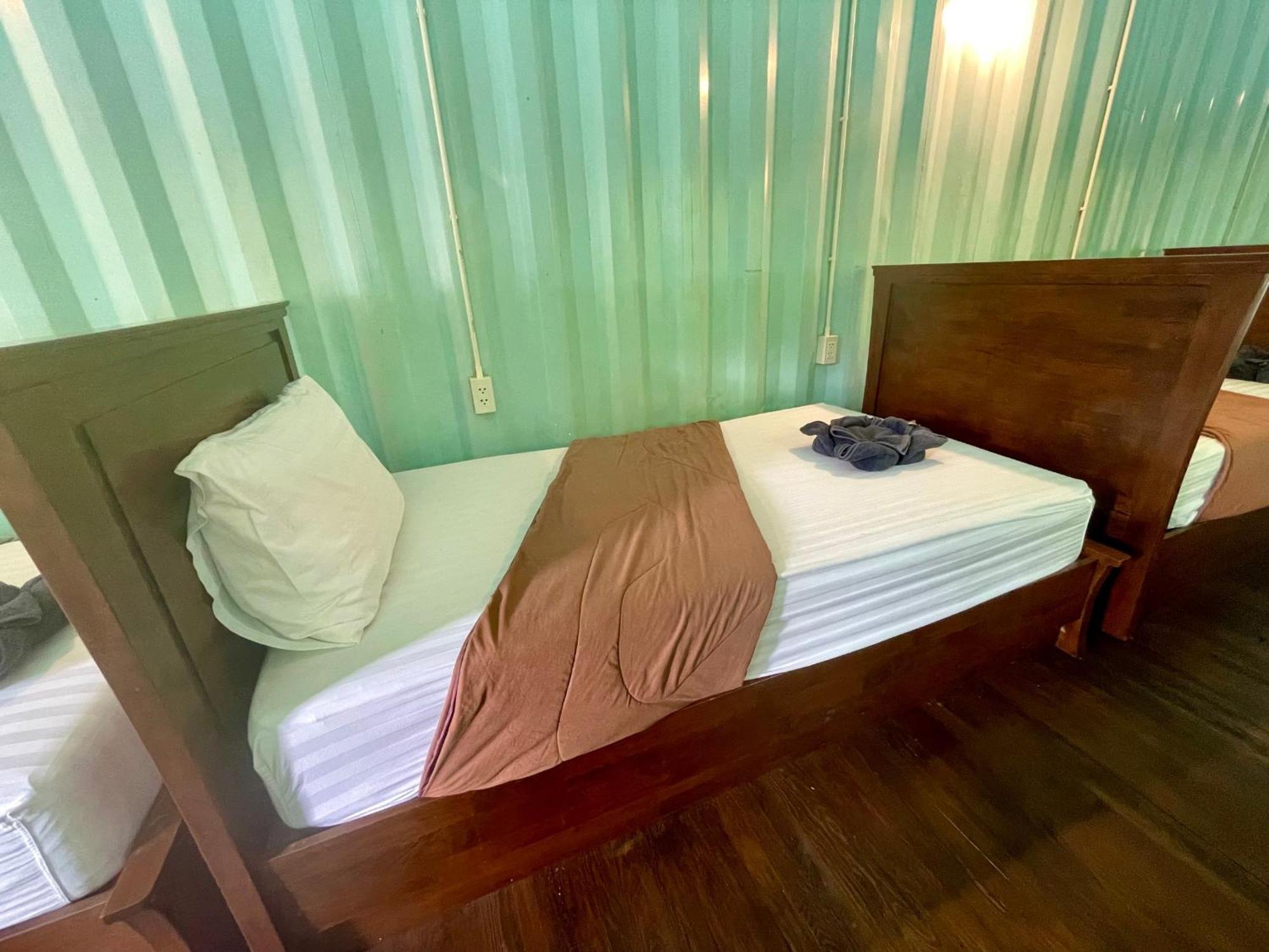 The Camper Lodge Khao Sok Ban Bang Bon Bagian luar foto